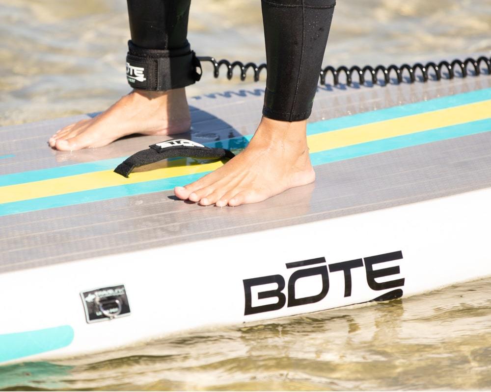 Надувная САП доска с веслом BOTE Breeze 10'8"