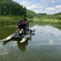 Blue Sky Boatworks 360 Angler Педальный катамаран для рыбалки Blue Sky Boatworks 360 Angler