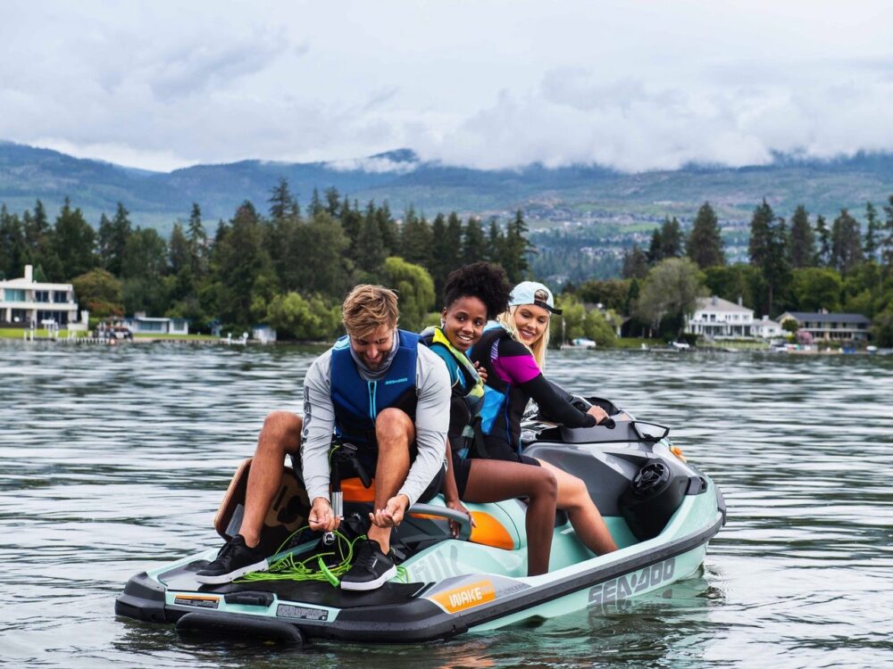 Гидроцикл Sea-Doo WAKE PRO 230 (2026)